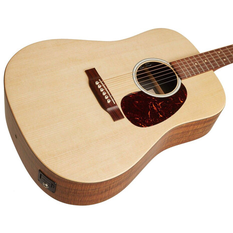 Guitarra Electroacustica Martin D-X2E Dreadnought Sitka Spruce Natural